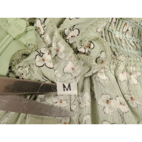 NWOT SHEIN Womens Smocked Waist Floral Tiered Mini Dress Sage Green Size Medium - Picture 5 of 9